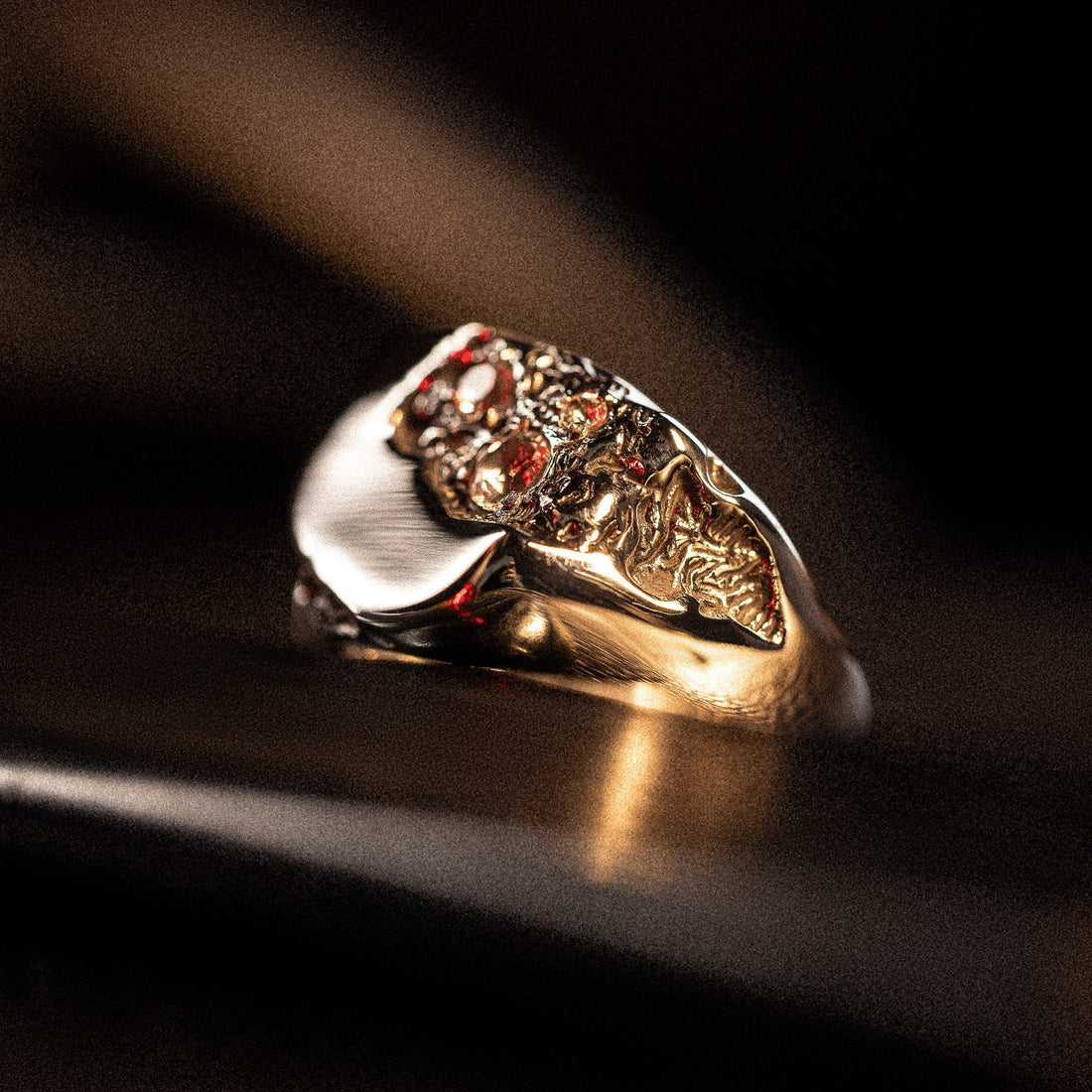 April Birthstone: Your Guide to Diamond's Meaning, Color & Jewelry