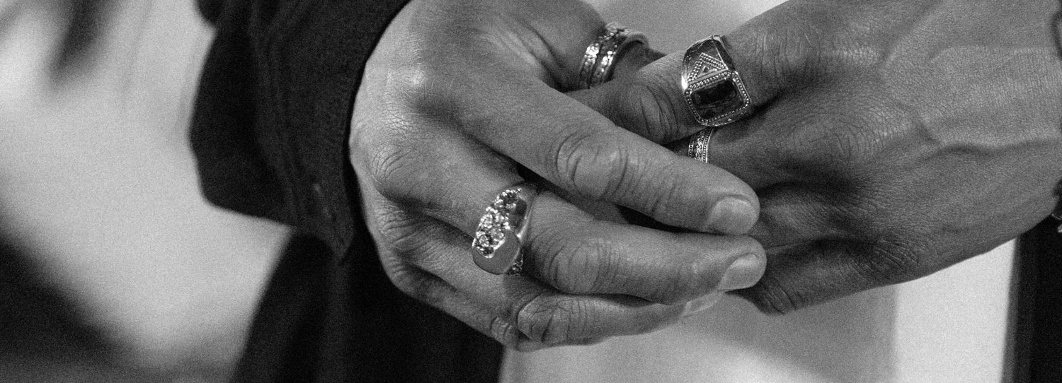 Ring Placement Meaning for Men | What Each Finger Really Says – Clocks ...
