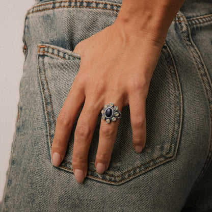 Lucy In The Sky – Clocks and Colours