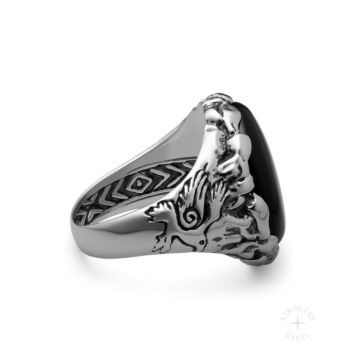 Valraven x JJ Julius Son stainless steel and onyx ring - off figure