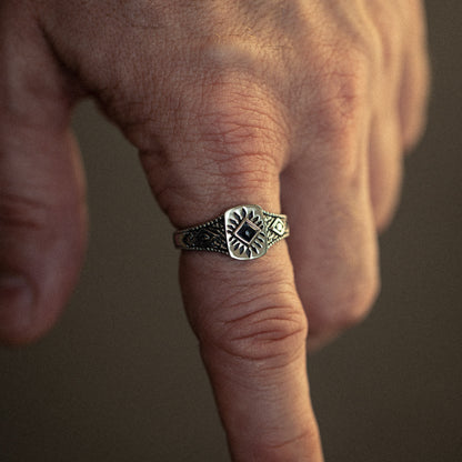 Whisper Ring