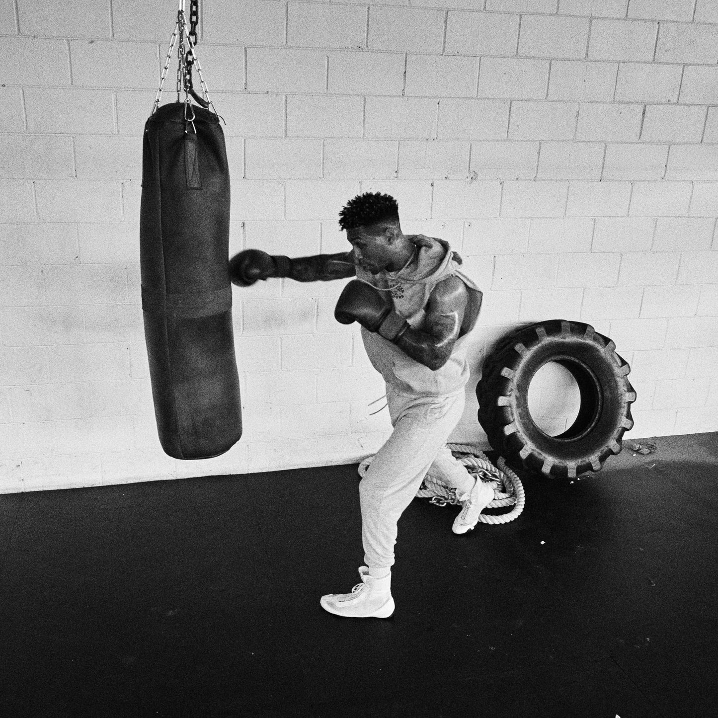 Underdog Boxing Bag x M.V.P. (Black)